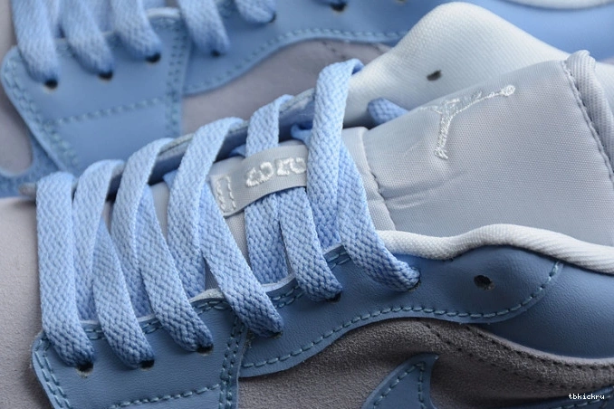 Reps TBkick DC0774-050 Low 1 (W) Jordan Blue University 0816